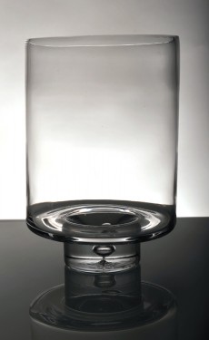Hurricane vase £3.00